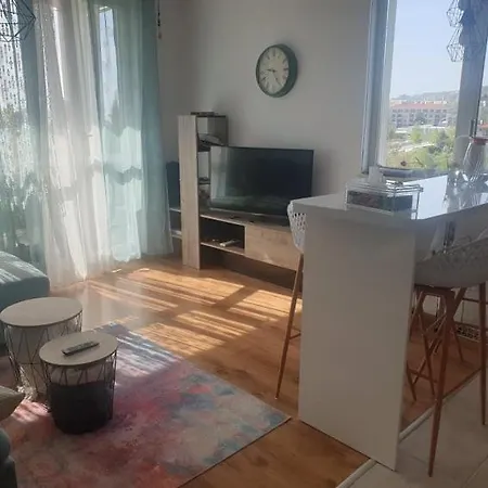 Seaside 1-br With Pool Access Appartement