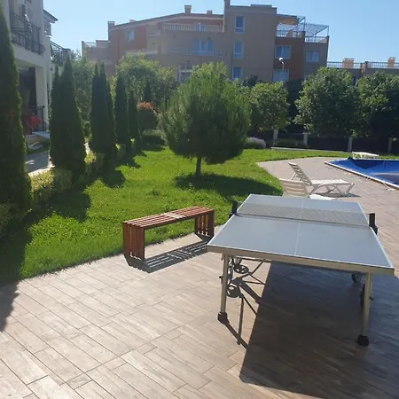 Appartement Seaside 1-br With Pool Access *